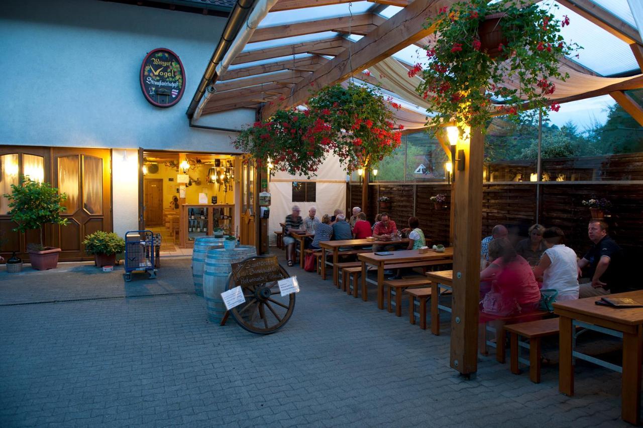 Apartament Weingut & Strausswirtschaft Vogel Vogtsburg im Kaiserstuhl Zewnętrze zdjęcie
